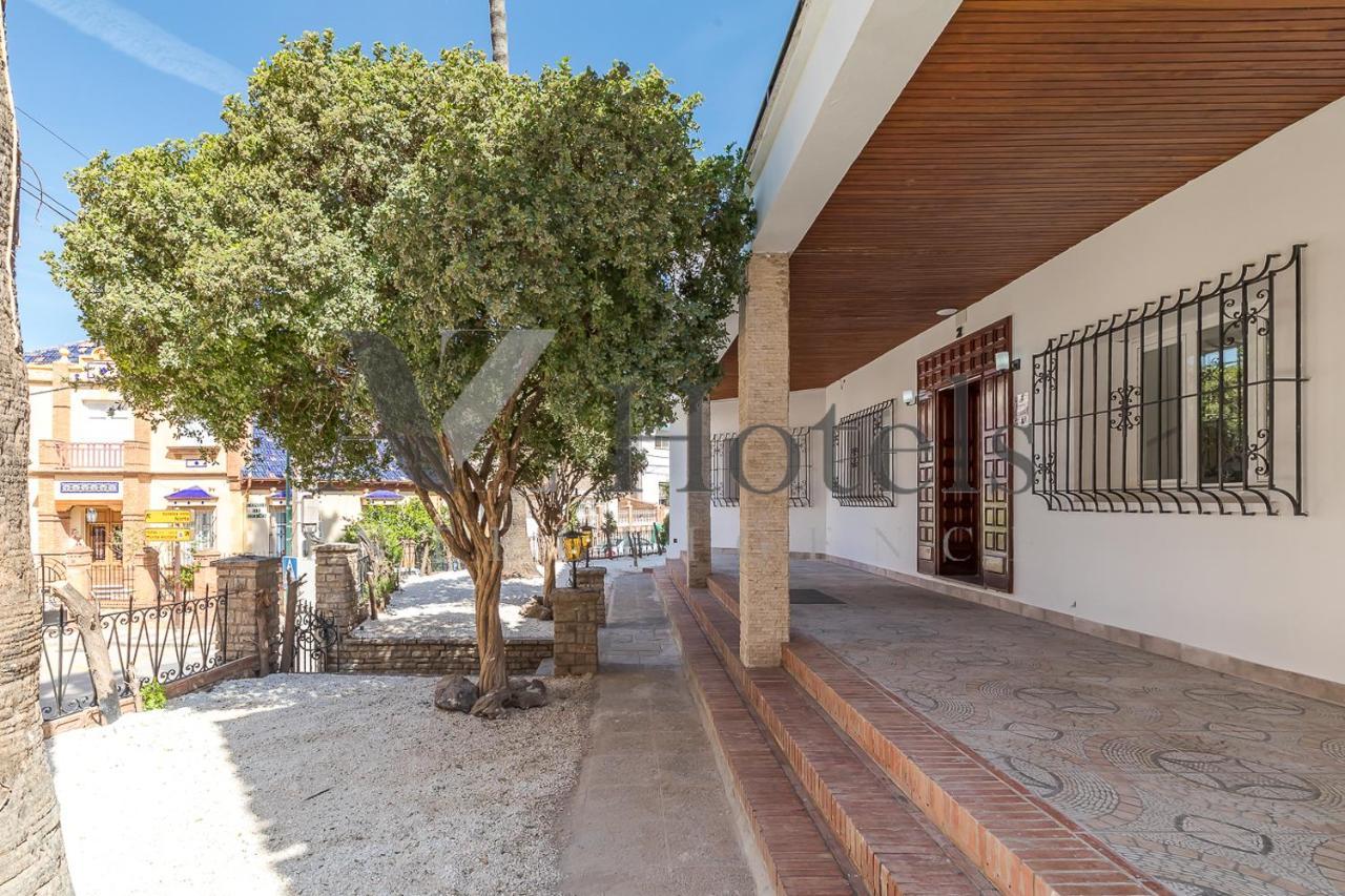 Ayz Silvela - Auto Check-In Property Malaga Zewnętrze zdjęcie