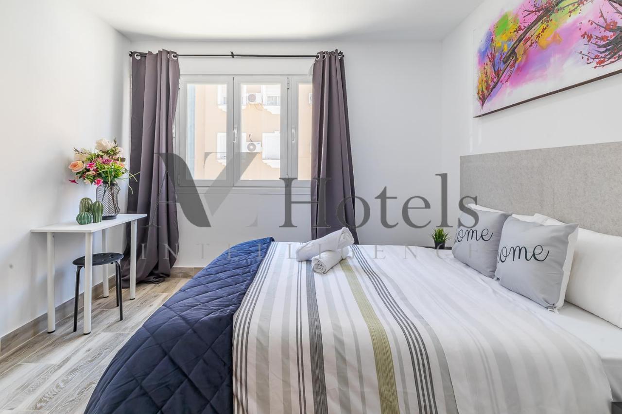 Ayz Silvela - Auto Check-In Property Malaga Zewnętrze zdjęcie