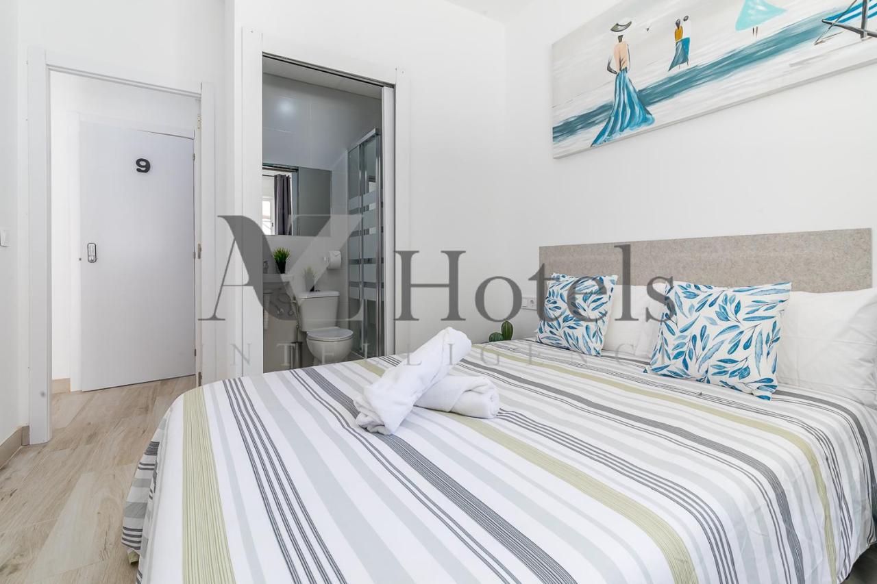 Ayz Silvela - Auto Check-In Property Malaga Zewnętrze zdjęcie